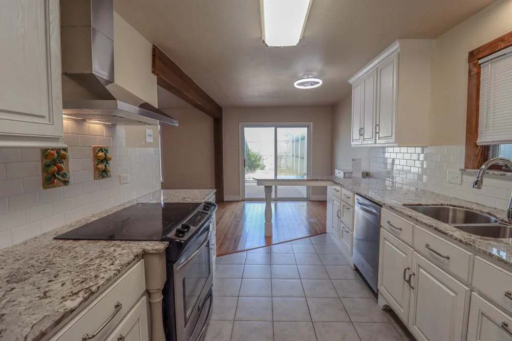 387 Georgetown Street #20 Beaumont, TX 77707