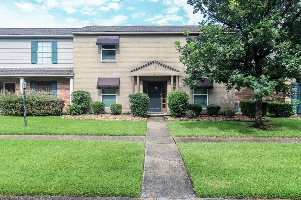 387 Georgetown Street #20 Beaumont, TX 77707
