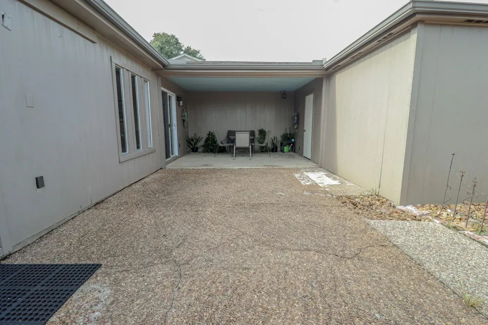 387 Georgetown Street #20 Beaumont, TX 77707
