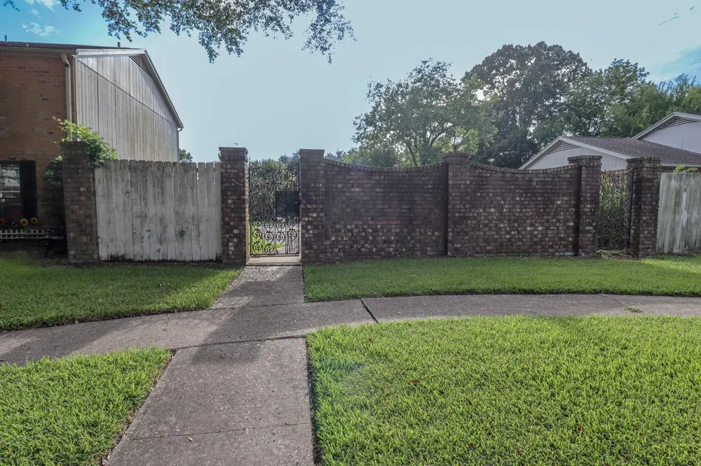 387 Georgetown Street #20 Beaumont, TX 77707