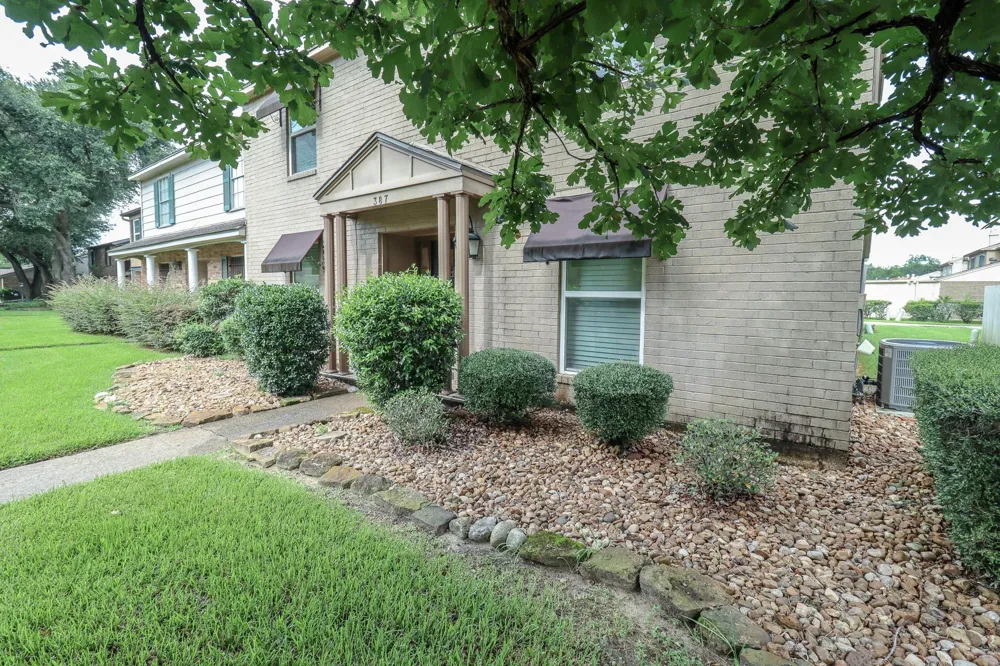 387 Georgetown Street #20 Beaumont, TX 77707