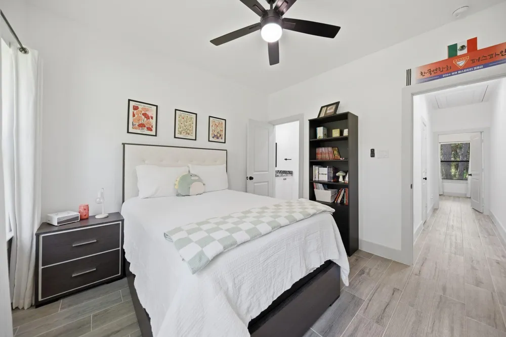 308 Pinehurst Drive New Ulm, TX 78950