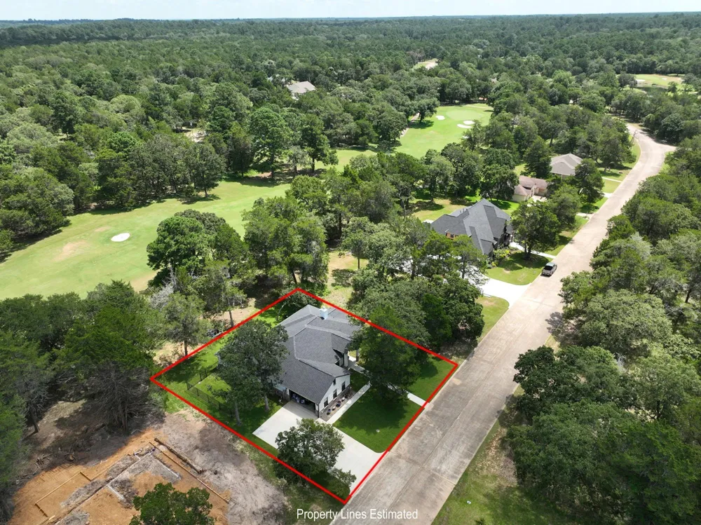308 Pinehurst Drive New Ulm, TX 78950
