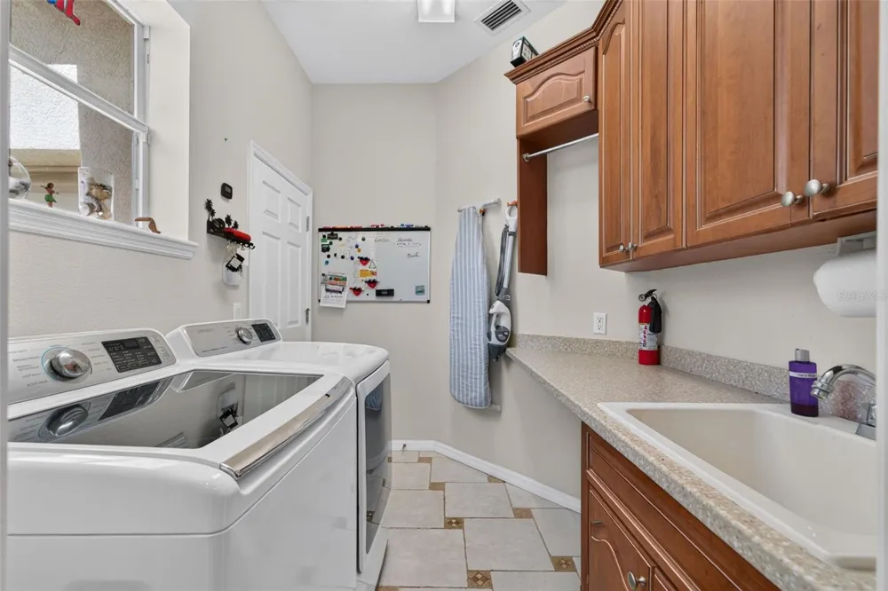 171 AMERICAS CUP BOULEVARD Bradenton, FL 34208