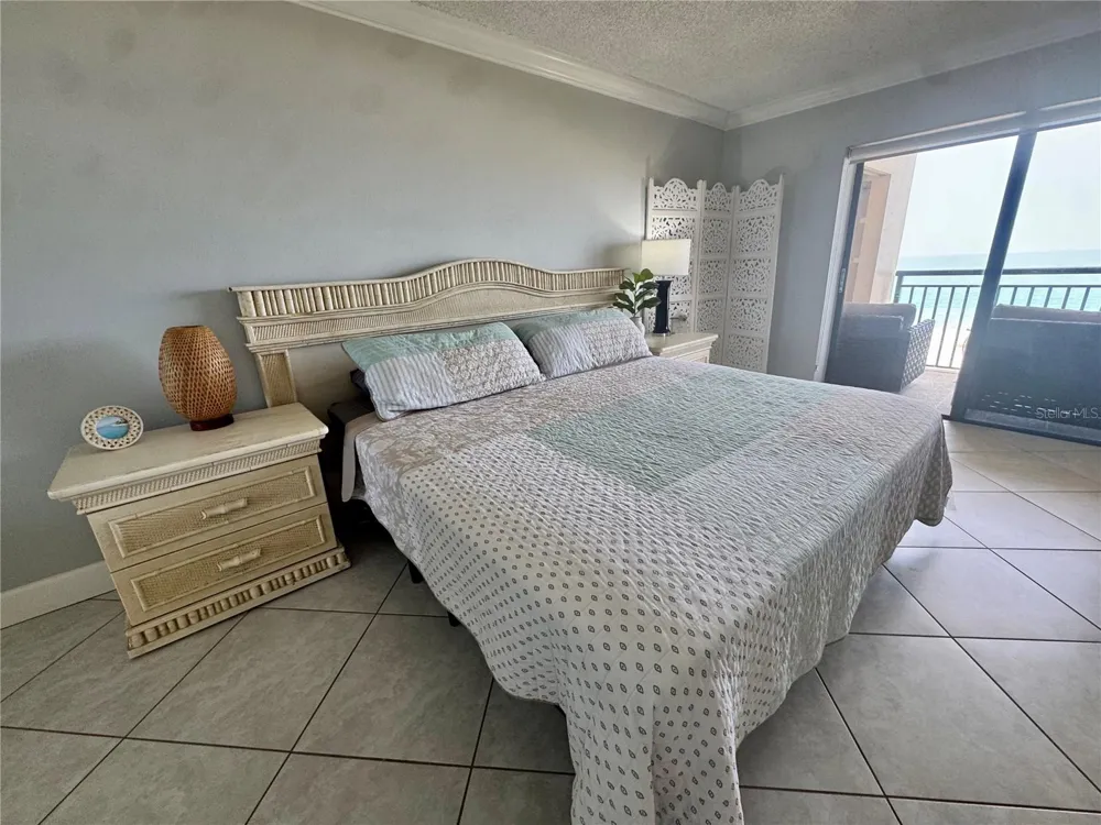 1270 GULF BOULEVARD #1206 Clearwater Beach, FL 33767