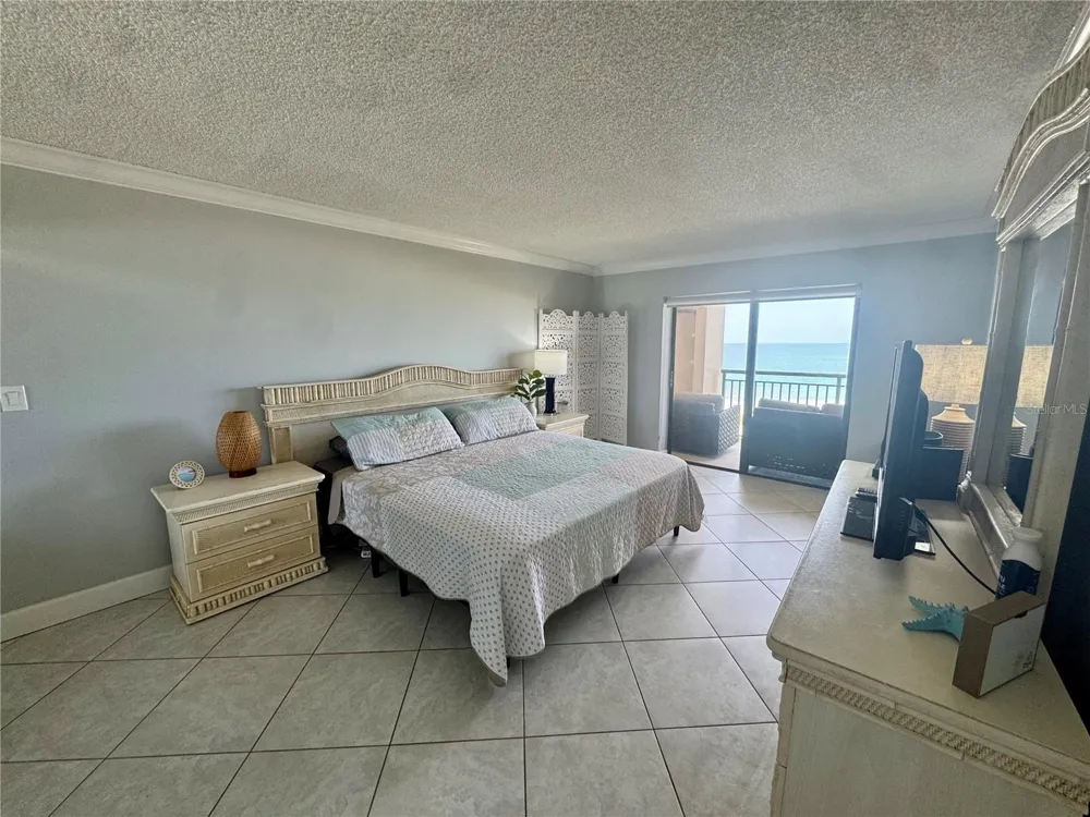 1270 GULF BOULEVARD #1206 Clearwater Beach, FL 33767
