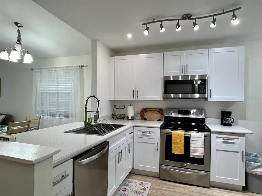 962 STONYBROOK CIRCLE Port Orange, FL 32127