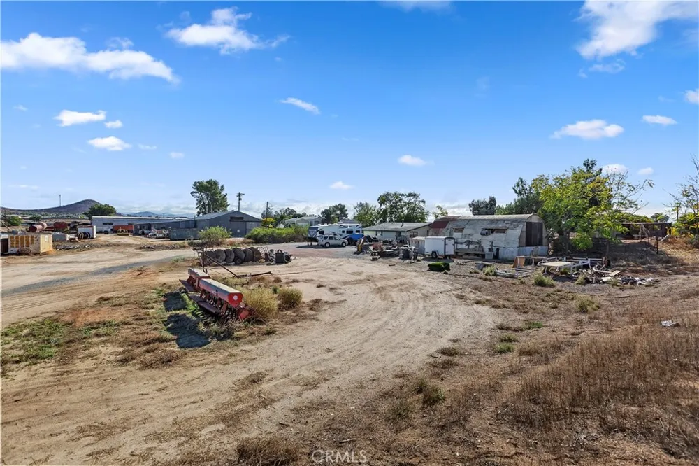 27860 Garbani Menifee, CA 92584