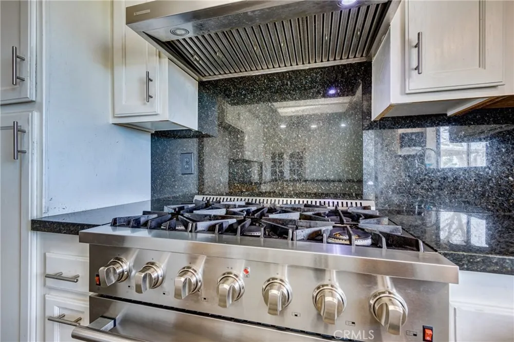 13920 Dos Palmas Victorville, CA 92392