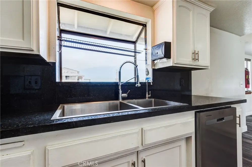 13920 Dos Palmas Victorville, CA 92392
