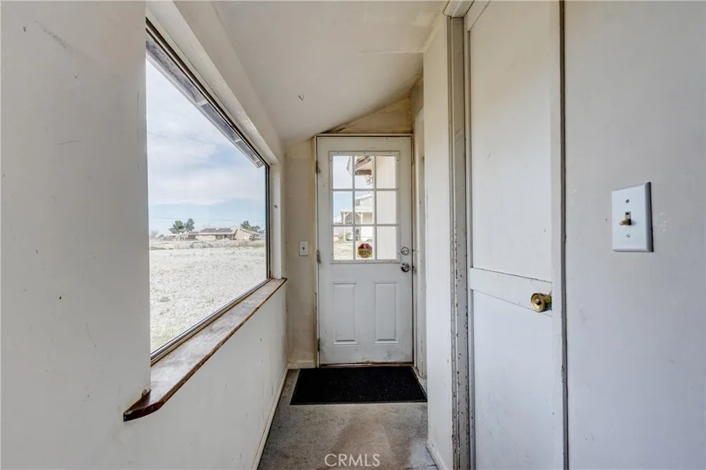 13920 Dos Palmas Victorville, CA 92392
