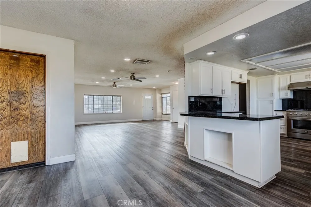 13920 Dos Palmas Victorville, CA 92392