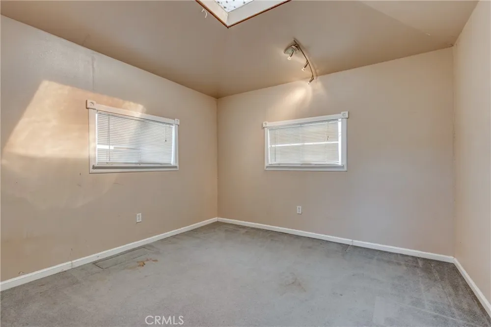 13920 Dos Palmas Victorville, CA 92392