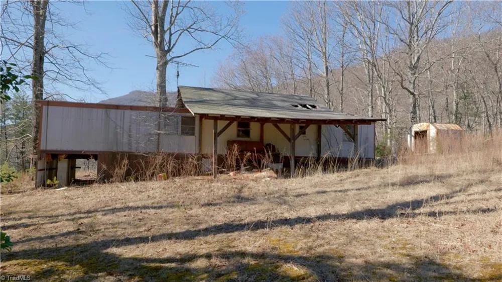 337 Goat House Road Lambsburg, VA 24351