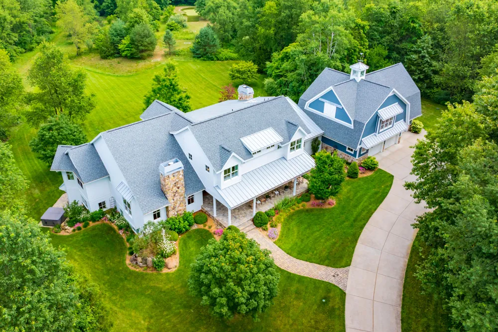 10030 W Rs Avenue Texas Charter Township, MI 49071