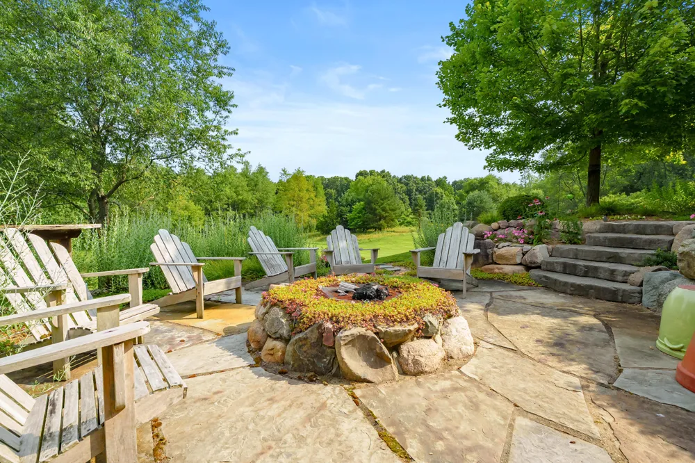 10030 W Rs Avenue Texas Charter Township, MI 49071