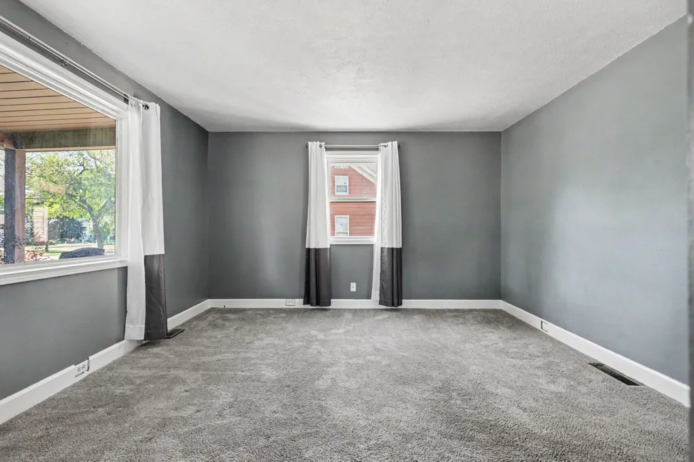 302 Exchange Street Marshall City, MI 49068