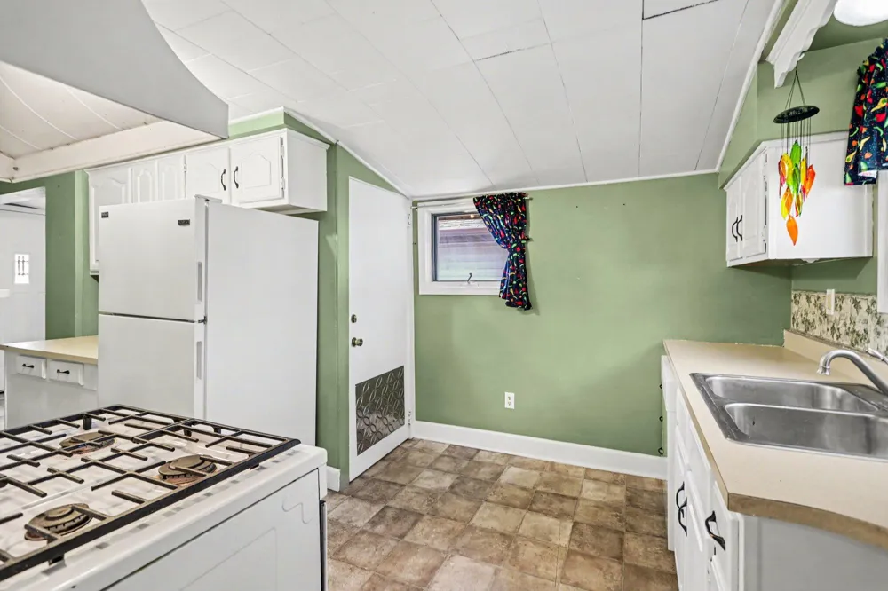 302 Exchange Street Marshall City, MI 49068