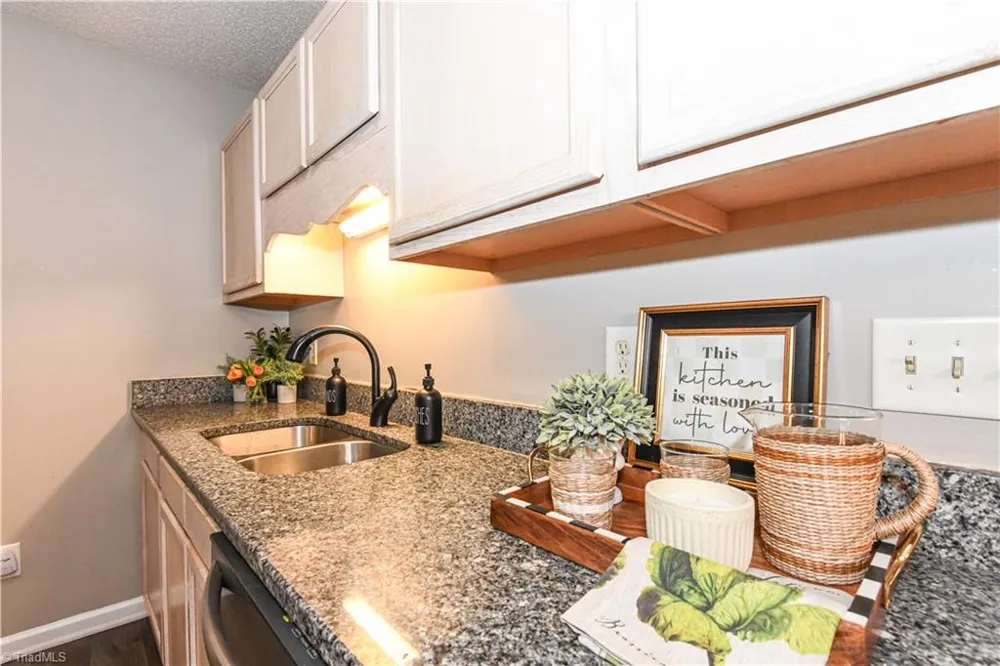 5805 Battery Drive #2D Greensboro, NC 27409