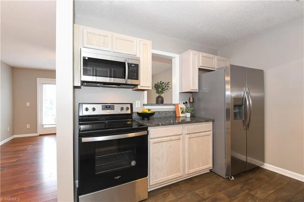 5805 Battery Drive #2D Greensboro, NC 27409