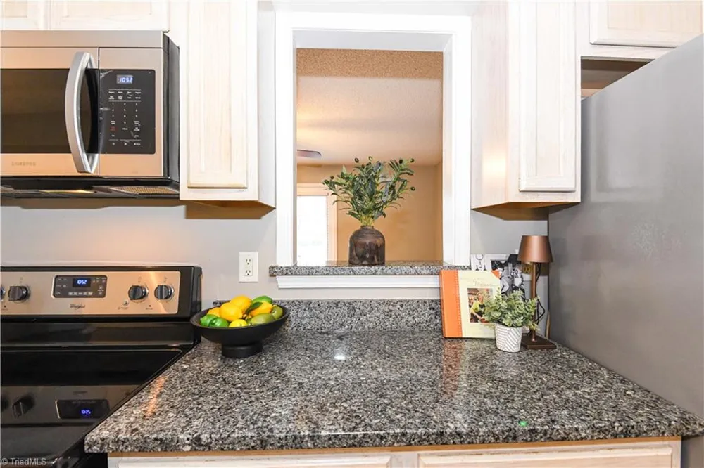 5805 Battery Drive #2D Greensboro, NC 27409