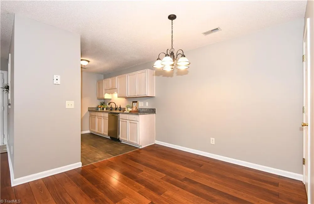 5805 Battery Drive #2D Greensboro, NC 27409