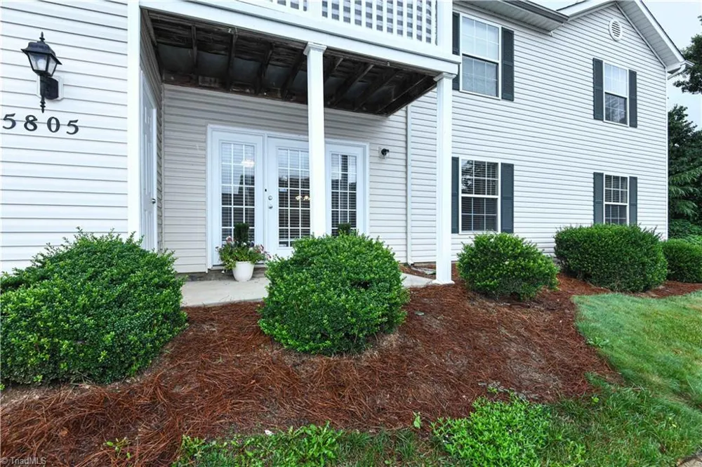 5805 Battery Drive #2D Greensboro, NC 27409