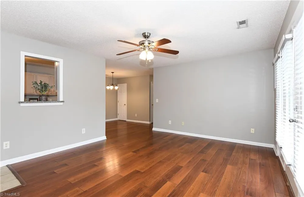 5805 Battery Drive #2D Greensboro, NC 27409