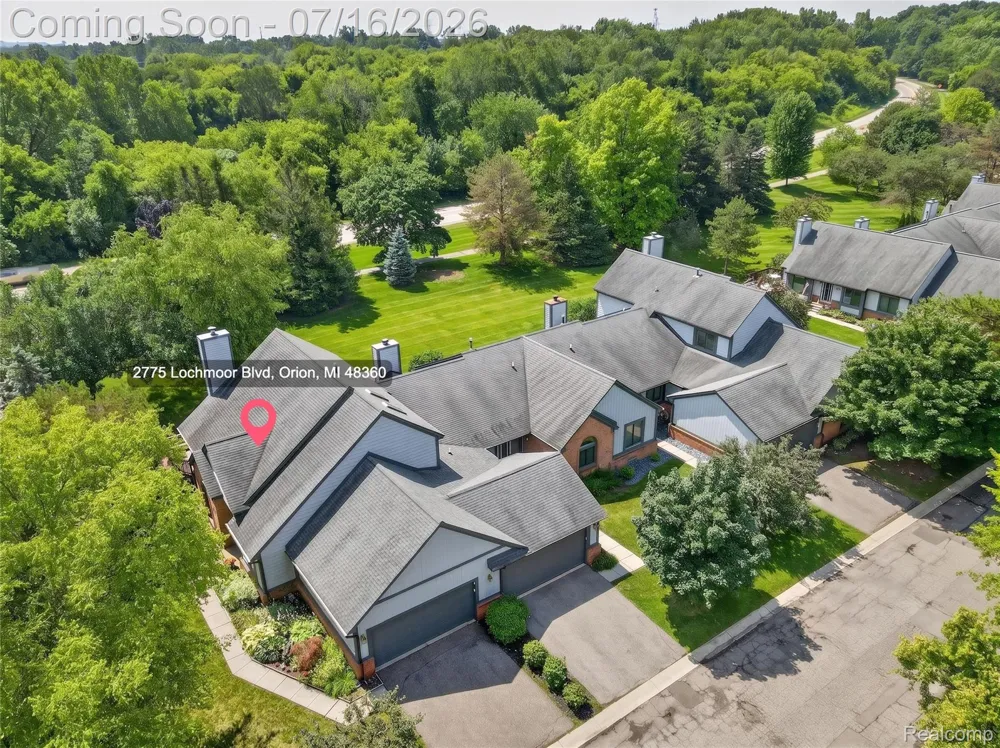 2775 Lochmoor Boulevard #19 Orion Charter Township, MI 48360