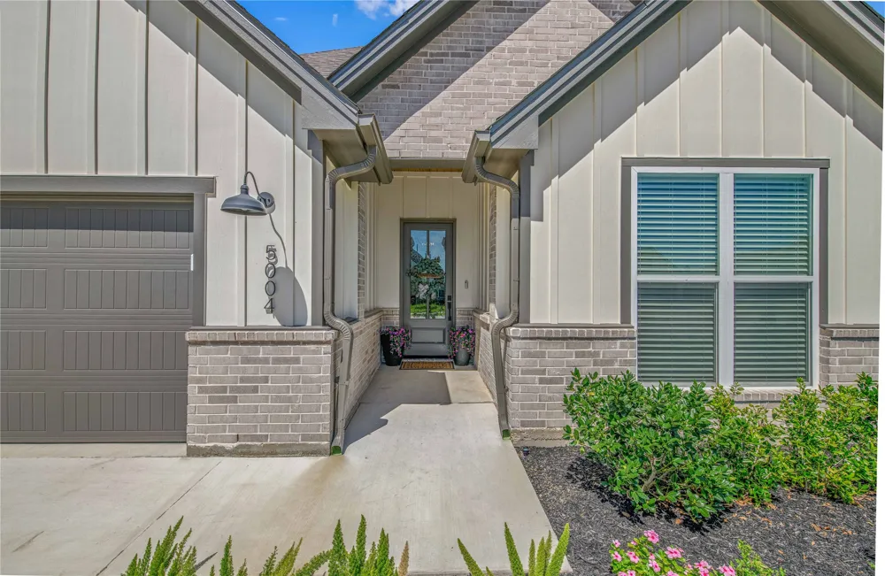 5004 Booth Falls Trail Bryan, TX 77802