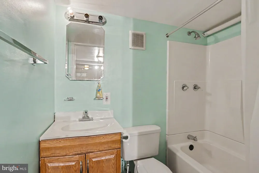 7685 MIDWAY AVENUE Pasadena, MD 21122