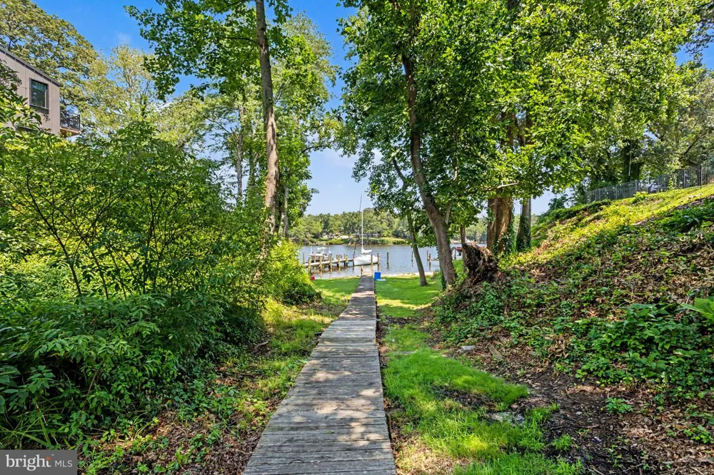 7685 MIDWAY AVENUE Pasadena, MD 21122