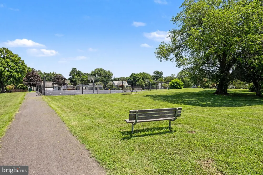 7685 MIDWAY AVENUE Pasadena, MD 21122