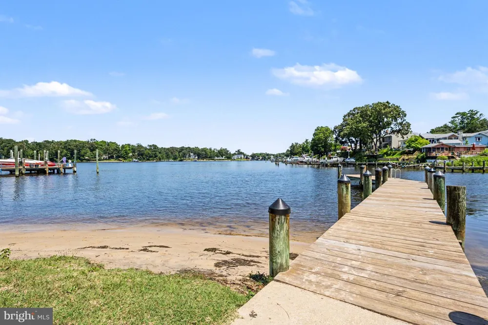7685 MIDWAY AVENUE Pasadena, MD 21122