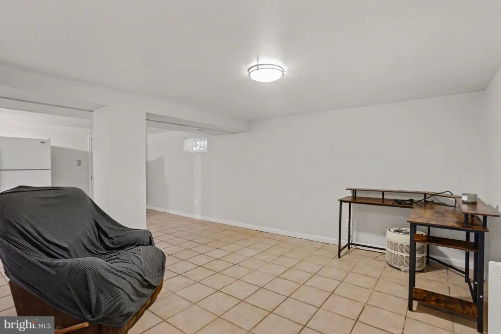7685 MIDWAY AVENUE Pasadena, MD 21122