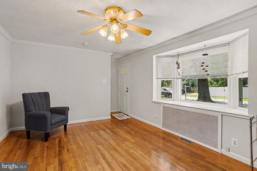 7685 MIDWAY AVENUE Pasadena, MD 21122