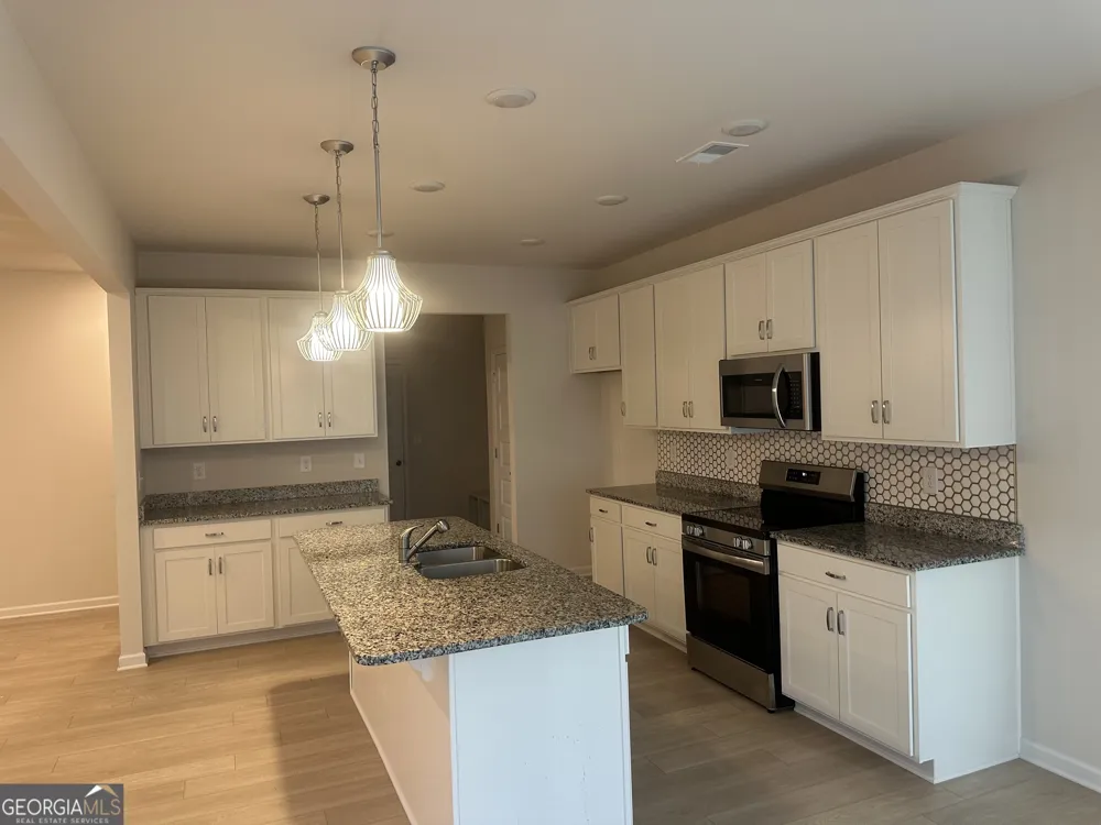 121 CREEKSIDE RD Eatonton, GA 31024