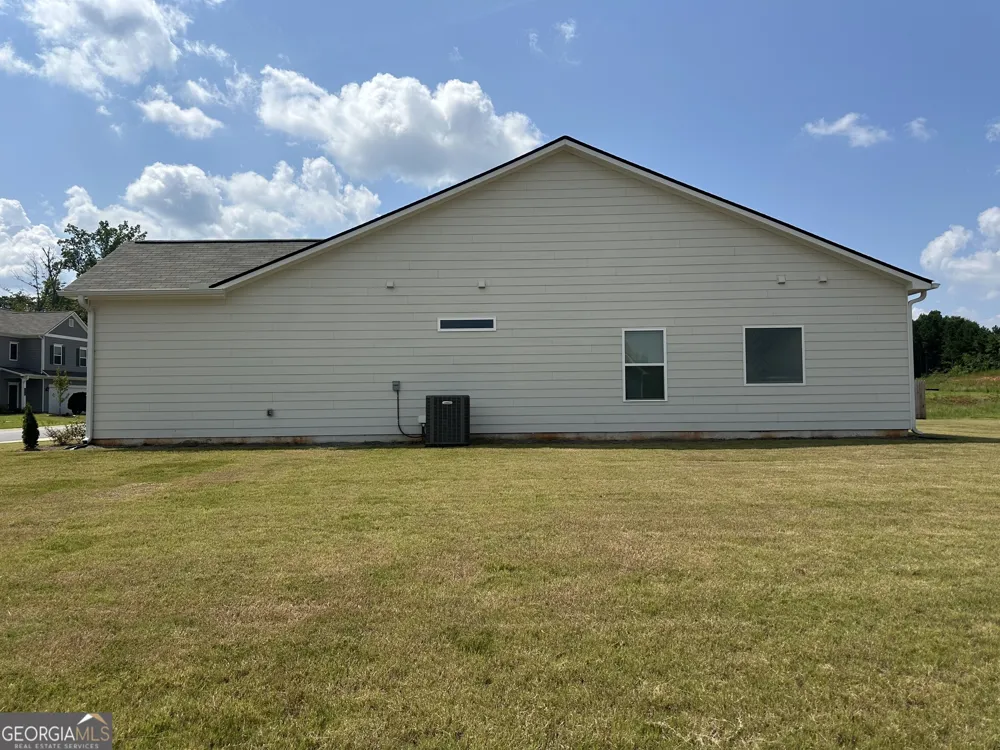 121 CREEKSIDE RD Eatonton, GA 31024