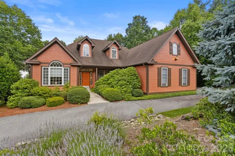 100 Crestgrove Drive