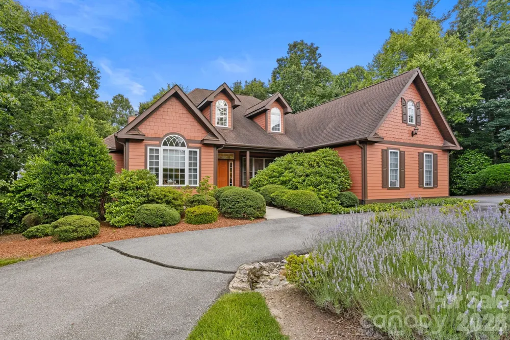 100 Crestgrove Drive Flat Rock, NC 28731