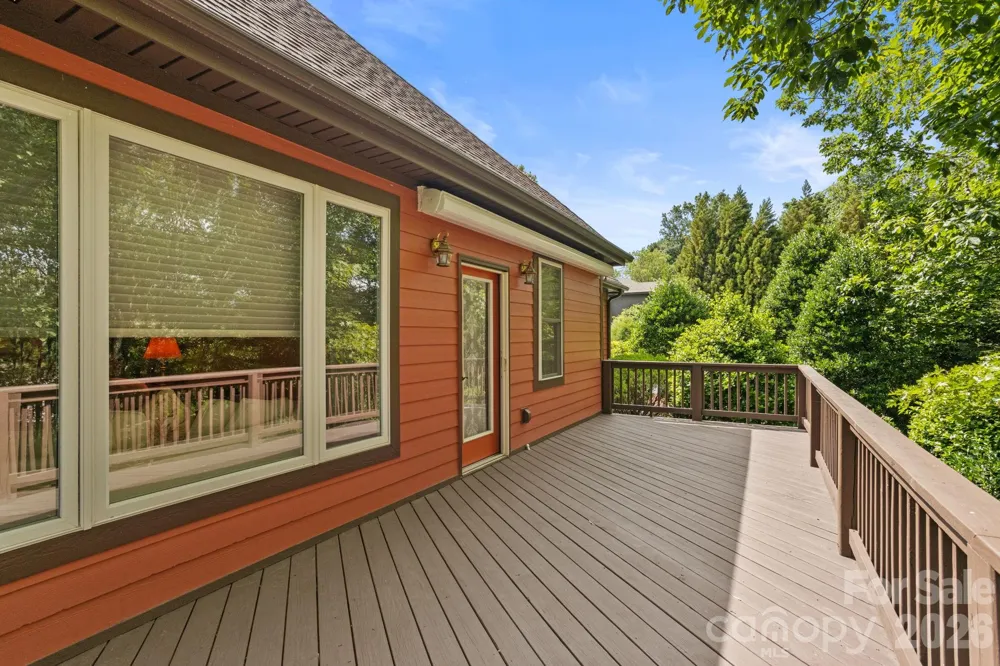 100 Crestgrove Drive Flat Rock, NC 28731