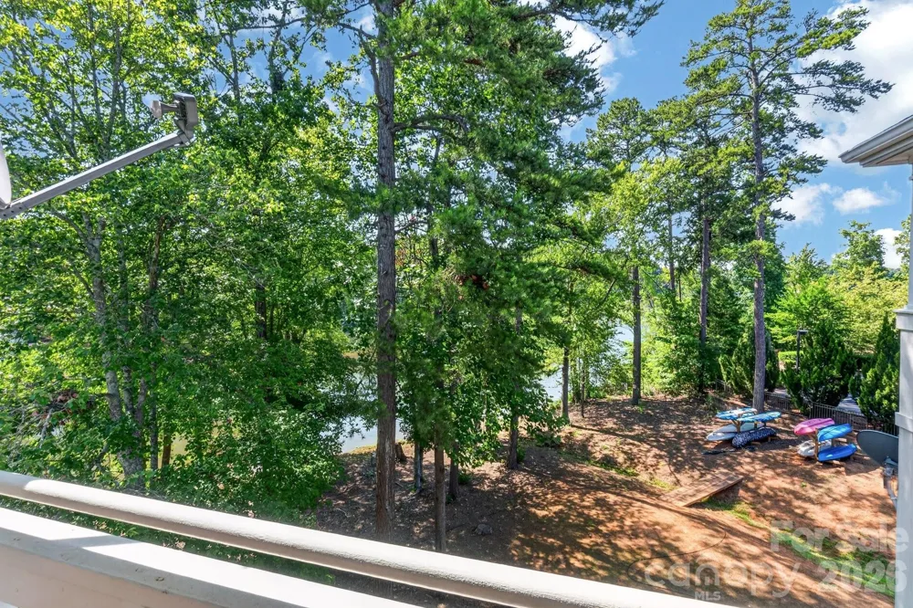 797 Peninsula Drive Davidson, NC 28036