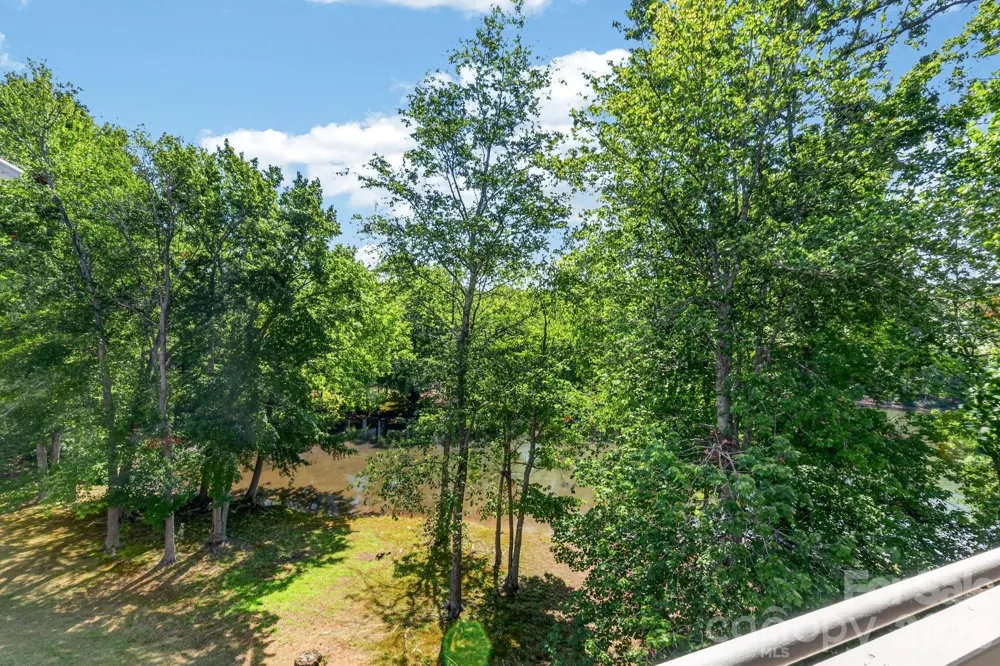 797 Peninsula Drive Davidson, NC 28036