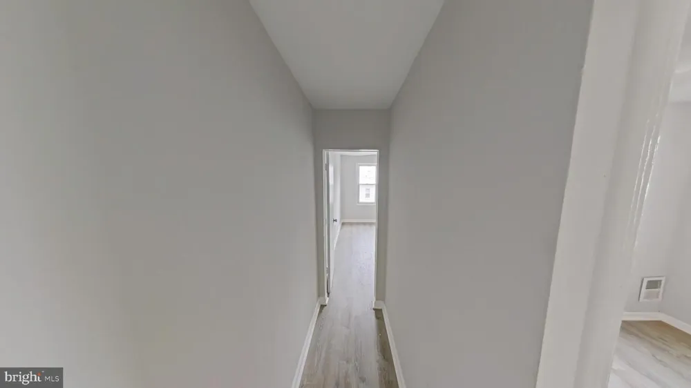 868 E LOCUST AVENUE Philadelphia, PA 19138