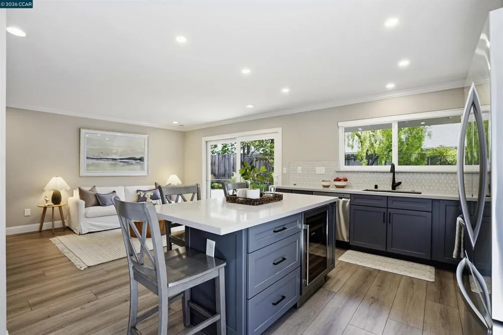 589 Zephyr Cir Danville, CA 94526