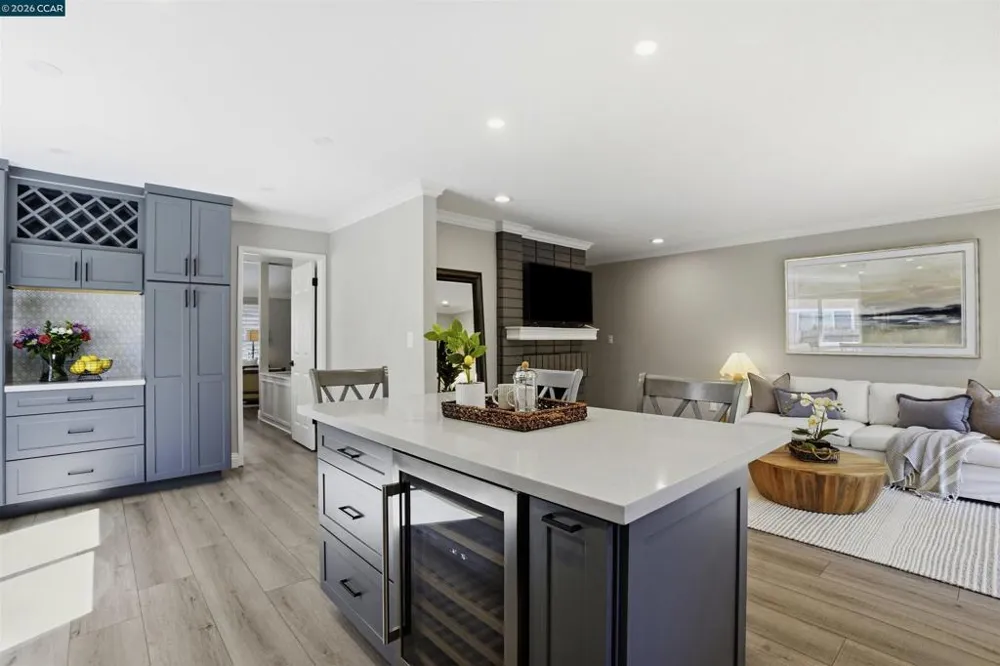 589 Zephyr Cir Danville, CA 94526