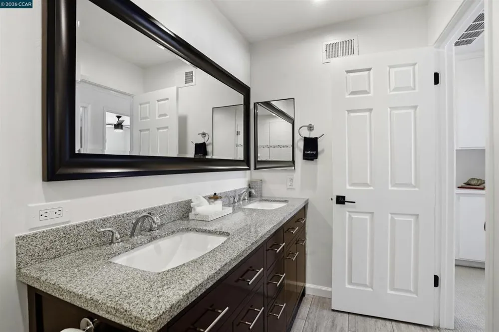 589 Zephyr Cir Danville, CA 94526
