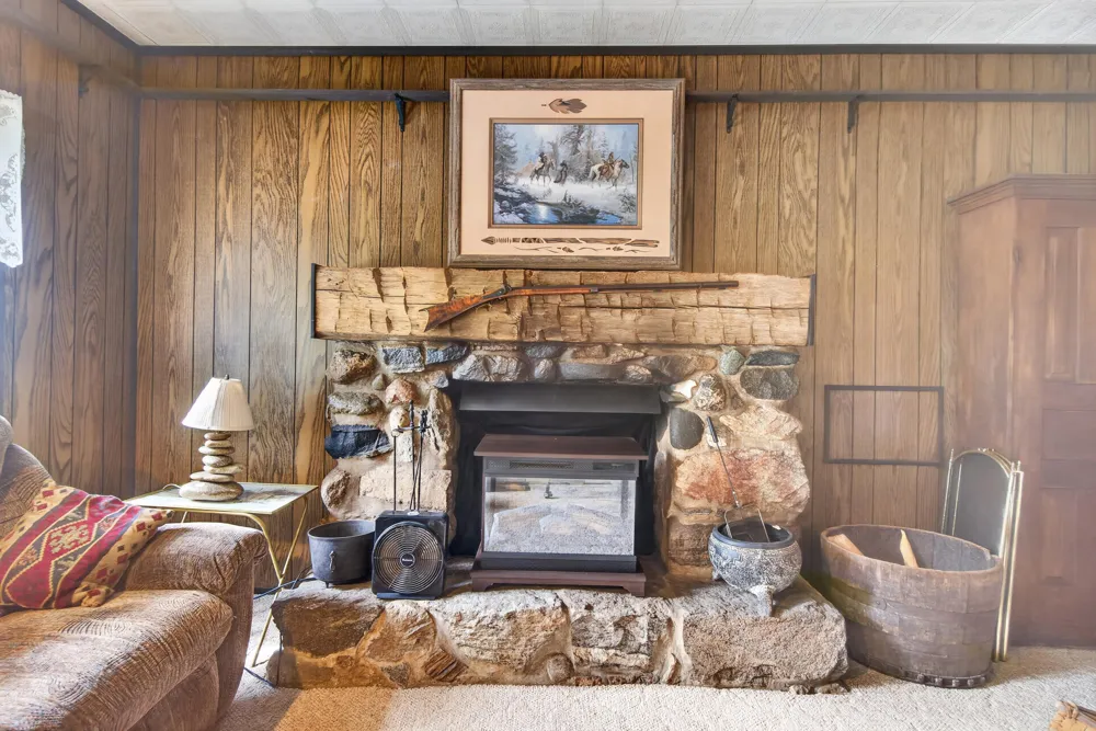 1611 S Williamston Road Dansville, MI 48819