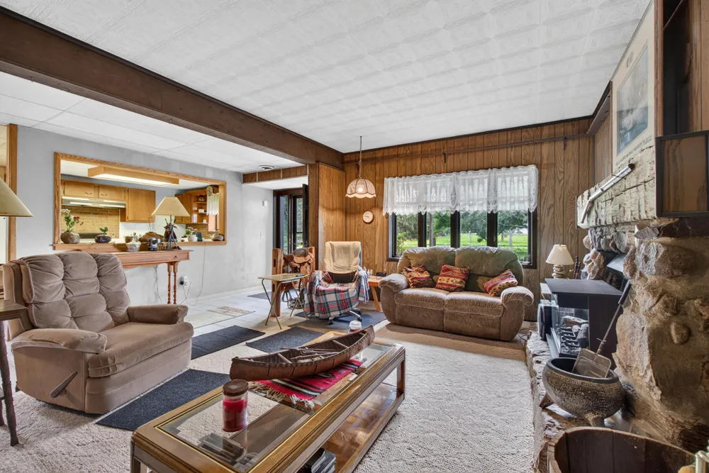 1611 S Williamston Road Dansville, MI 48819