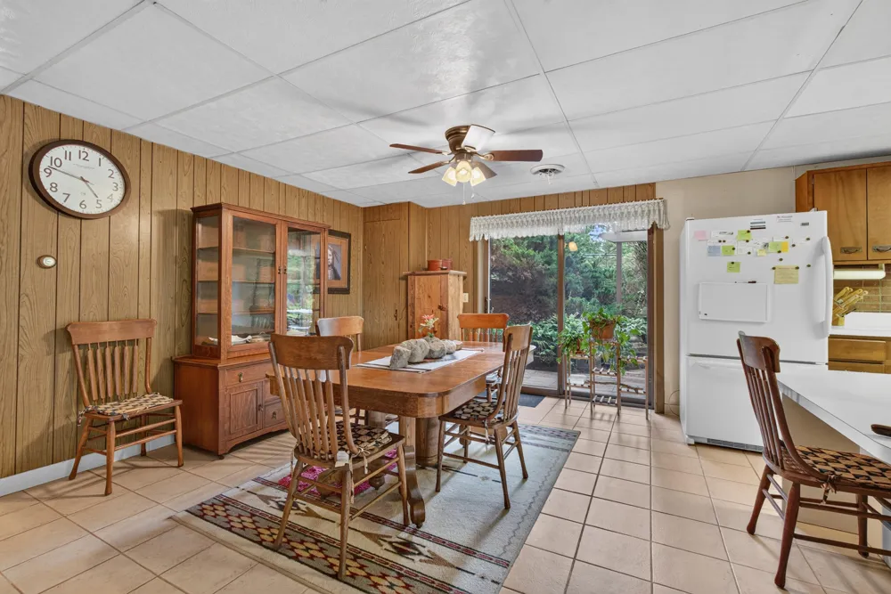 1611 S Williamston Road Dansville, MI 48819